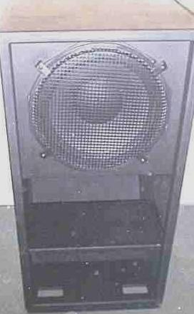 18 inch Bass Scoop Bin